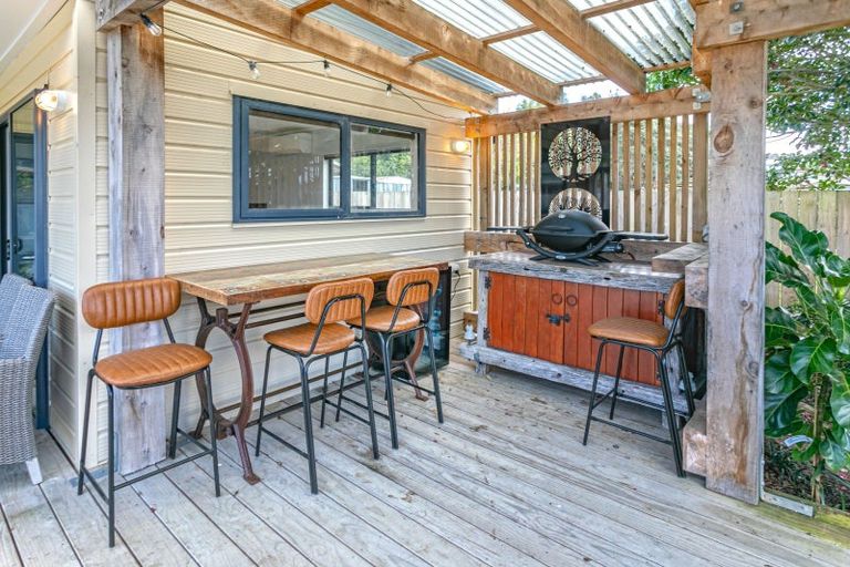 Photo of property in 40a Mako Avenue, Whiritoa, Whangamata, 3691