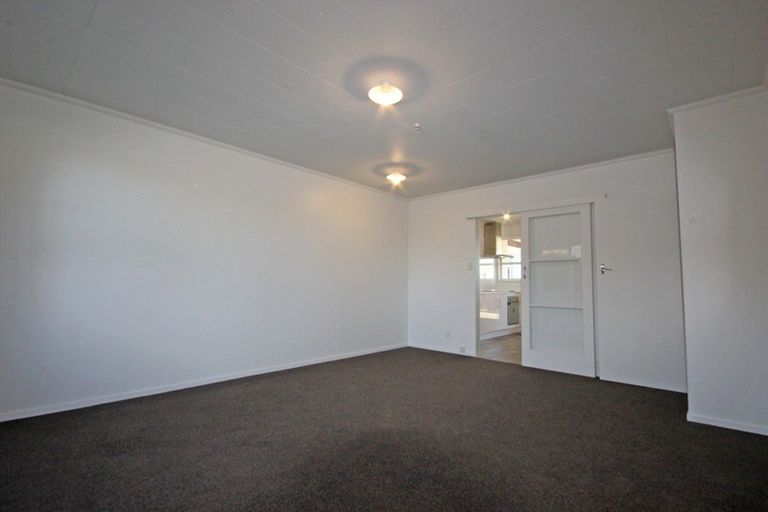 Photo of property in 676 Main Street, Palmerston North, 4414