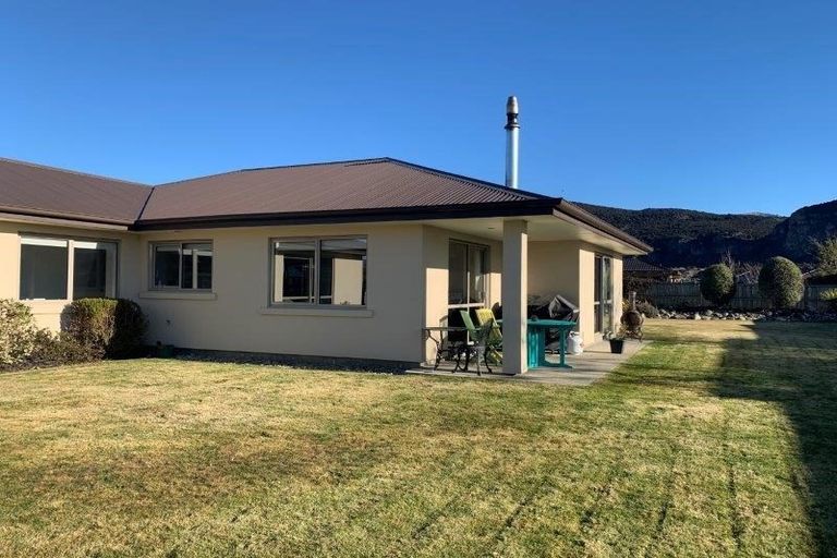 Photo of property in 59 Frye Crescent, Albert Town, Wanaka, 9305