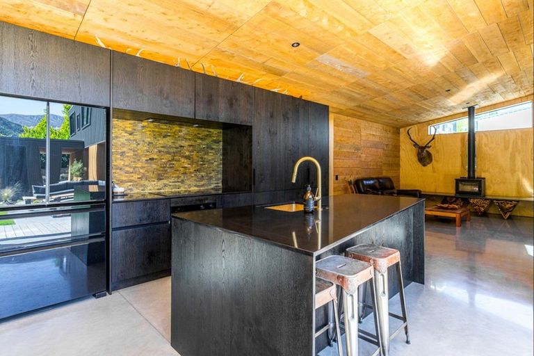 Photo of property in 38 Cornwall Street, Arrowtown, 9302