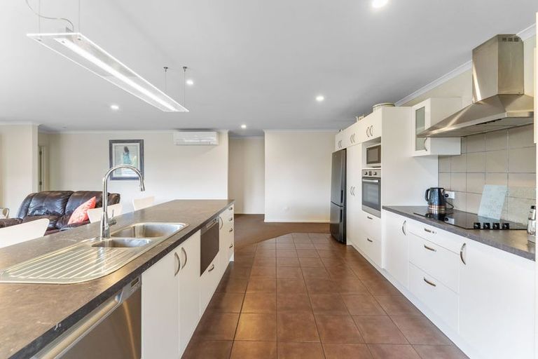 Photo of property in 16 Wanderers Avenue, Brightwater, 7022