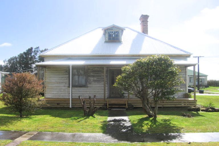 Photo of property in 8 Clean Street, Te Kopuru, 0391