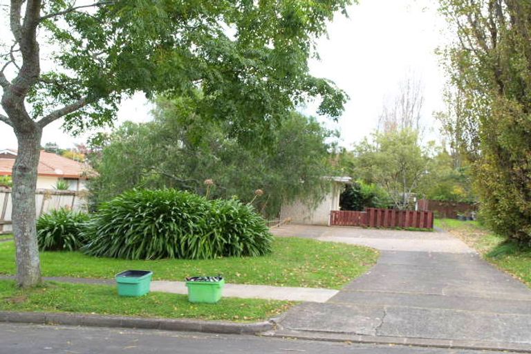 Photo of property in 3/45 Howe Street, Howick, Auckland, 2014