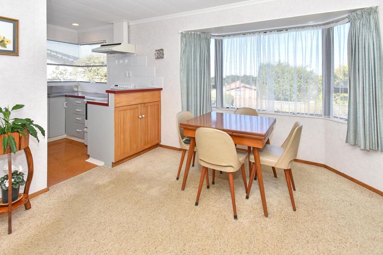 Photo of property in 1/55 Calluna Crescent, Totara Heights, Auckland, 2105