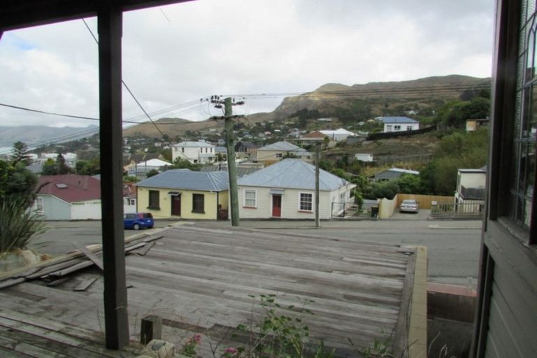 Photo of property in 70 Oxford Street, Lyttelton, 8082