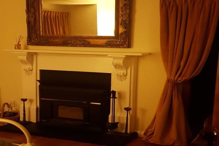 Photo of property in 128 Waimea Road, Nelson South, Nelson, 7010