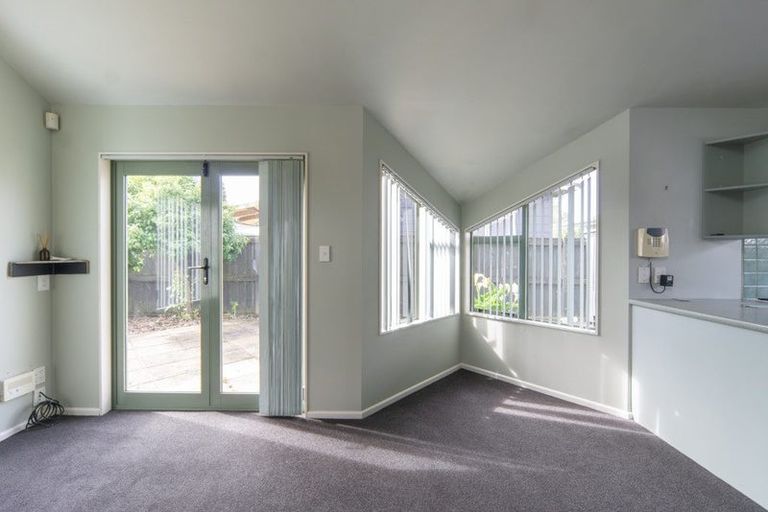 Photo of property in 4/15 Lyon Street, Frankton, Hamilton, 3204