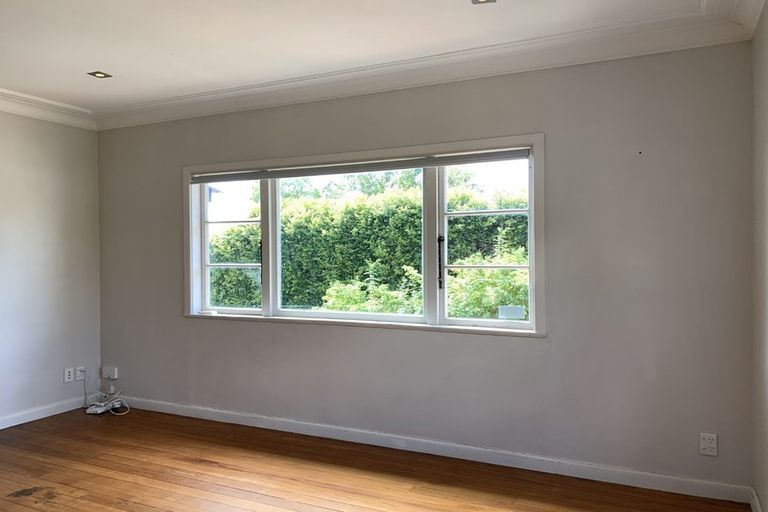 Photo of property in 1/163 Titirangi Road, New Lynn, Auckland, 0600