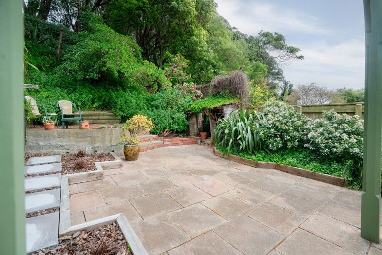 Photo of property in 4 Russell Terrace, Newtown, Wellington, 6021