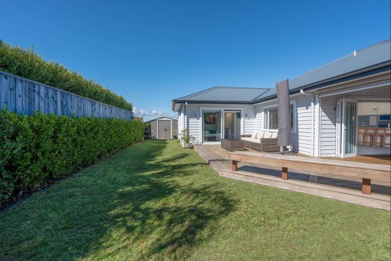 Photo of property in 2 Huka Heights Drive, Rangatira Park, Taupo, 3330