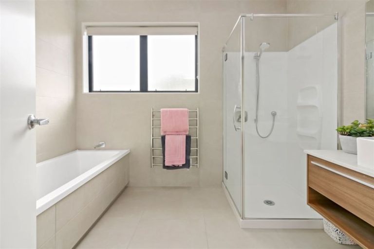 Photo of property in 29 Mahutonga Avenue, Beachlands, Auckland, 2018