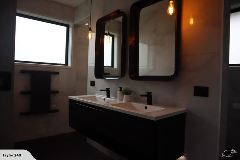 Photo of property in 325 Durham Road, Norfolk, Inglewood, 4388