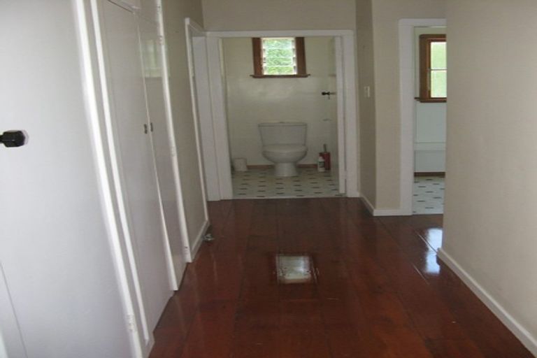 Photo of property in 8 Tawa Street, Gonville, Whanganui, 4501