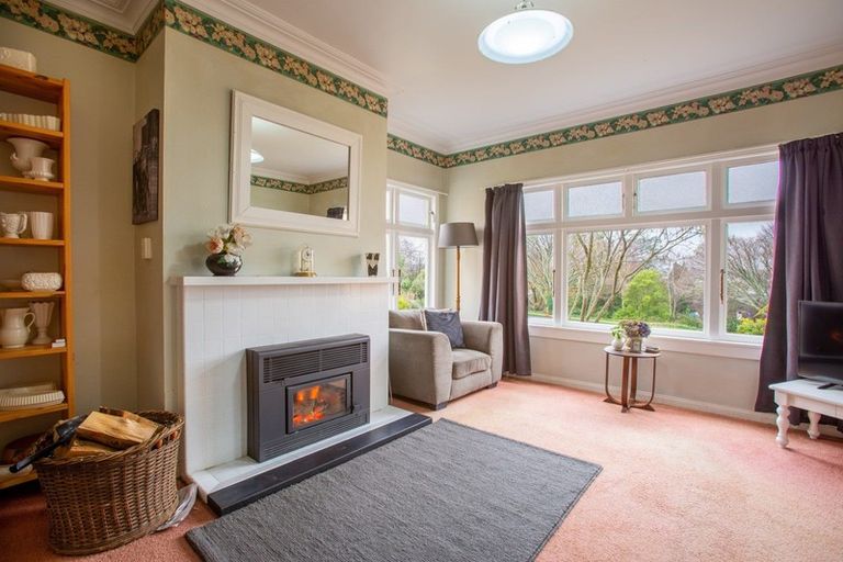 Photo of property in 47 Queen Street, Dannevirke, 4930