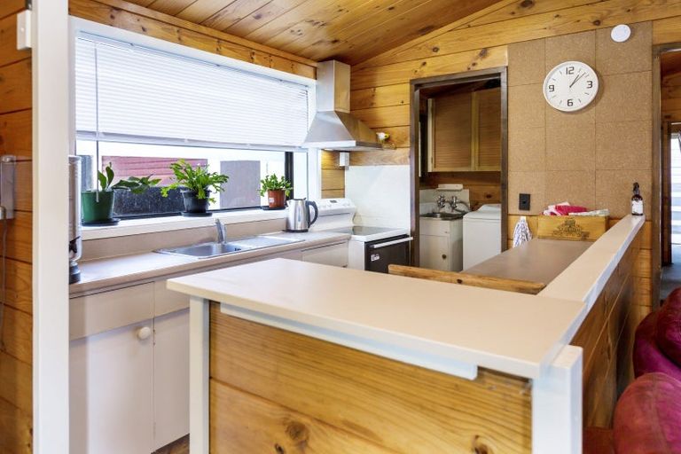 Photo of property in 2/23 Roband Crescent, Brown Owl, Upper Hutt, 5018