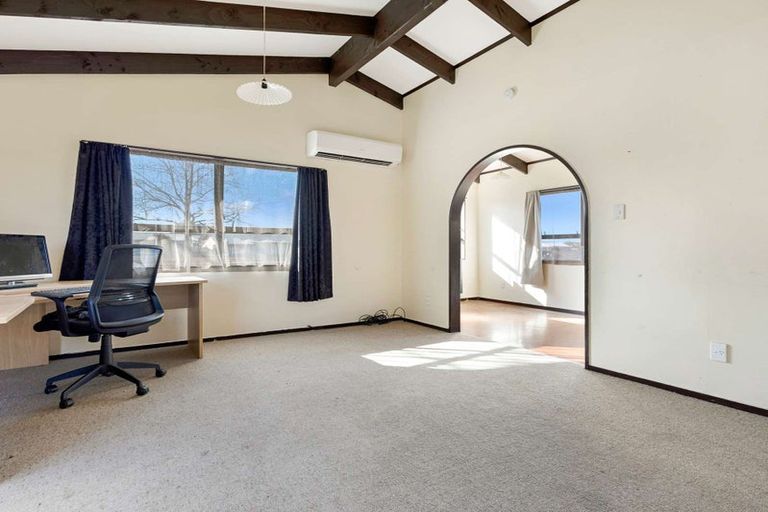 Photo of property in 255 Flaxmere Avenue, Flaxmere, Hastings, 4120