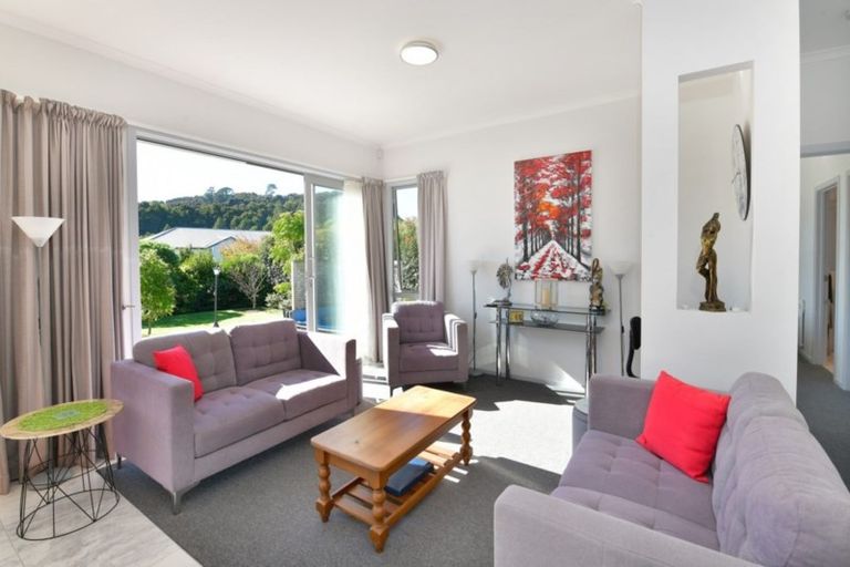 Photo of property in 962 Kahikatea Flat Road, Waitoki, Kaukapakapa, 0871