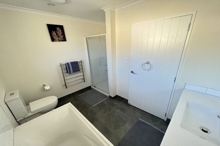 Photo of property in 84b Seddon Street, Wallaceville, Upper Hutt, 5018