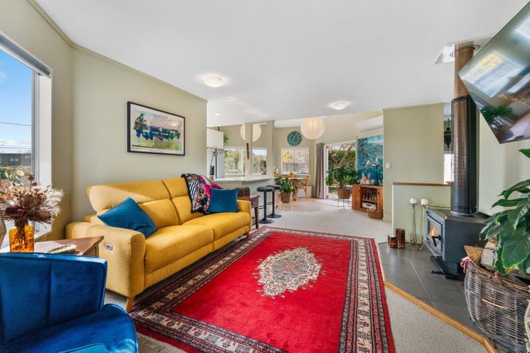 Photo of property in 39 Taharepa Road, Hilltop, Taupo, 3330