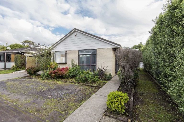 Photo of property in 383 Hobsonville Road, Hobsonville, Auckland, 0618