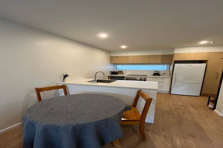 Photo of property in 2/48 Glen Road, Stokes Valley, Lower Hutt, 5019