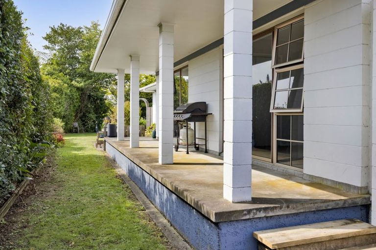 Photo of property in 15 Kauri Street, Inglewood, 4330