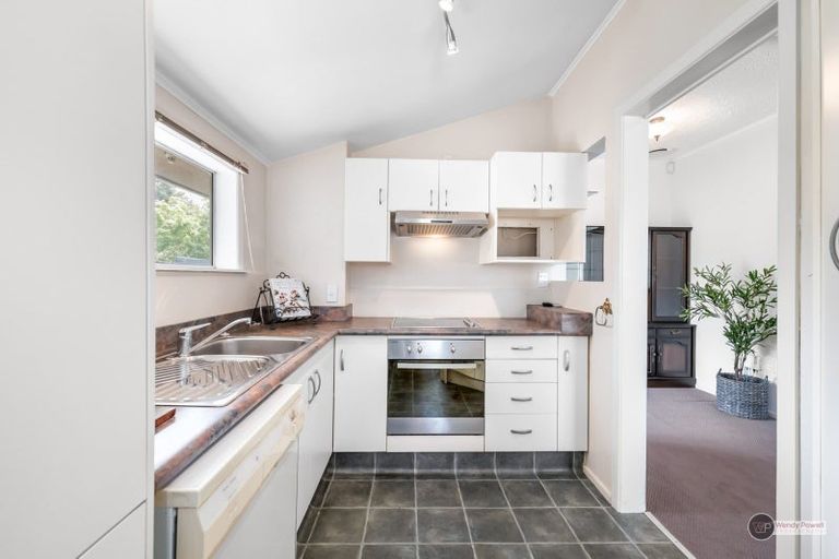 Photo of property in 18 Liverpool Street, Trentham, Upper Hutt, 5018