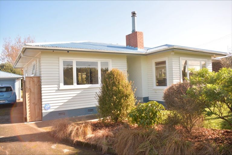 Photo of property in 32 Kingston Street, Awapuni, Palmerston North, 4412
