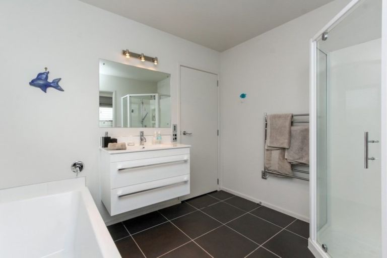 Photo of property in 149a Carrington Street, Lower Vogeltown, New Plymouth, 4310