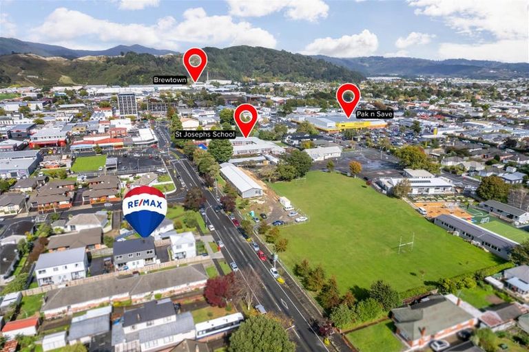 Photo of property in 44b Pine Avenue, Upper Hutt Central, Upper Hutt, 5018