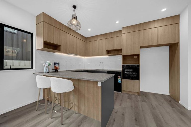 Photo of property in 40a Mason Street, New Lynn, Auckland, 0600