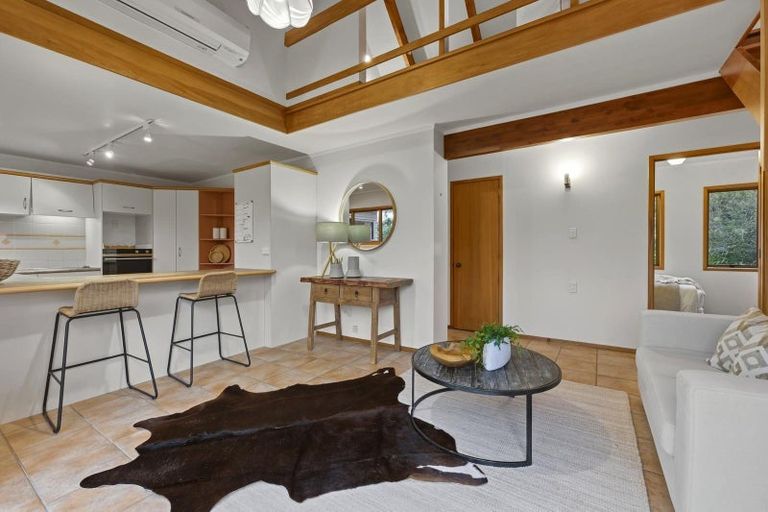 Photo of property in 39 Robinson Road, Whitianga, 3510