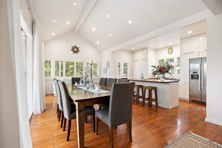 Photo of property in 298 Rimmer Road, Helensville, 0875