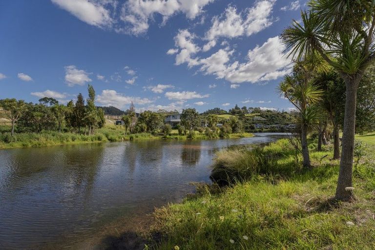 Photo of property in 13 Motukorure Parade, Cooks Beach, Whitianga, 3591