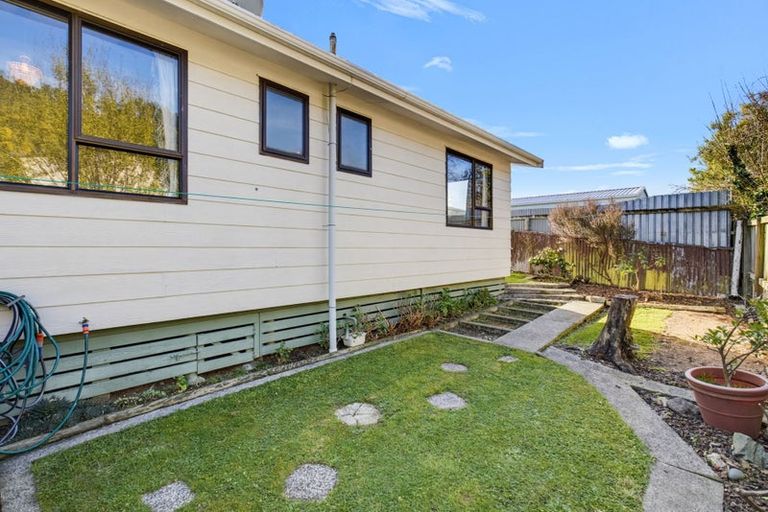 Photo of property in 47a Hampden Street, Picton, 7220