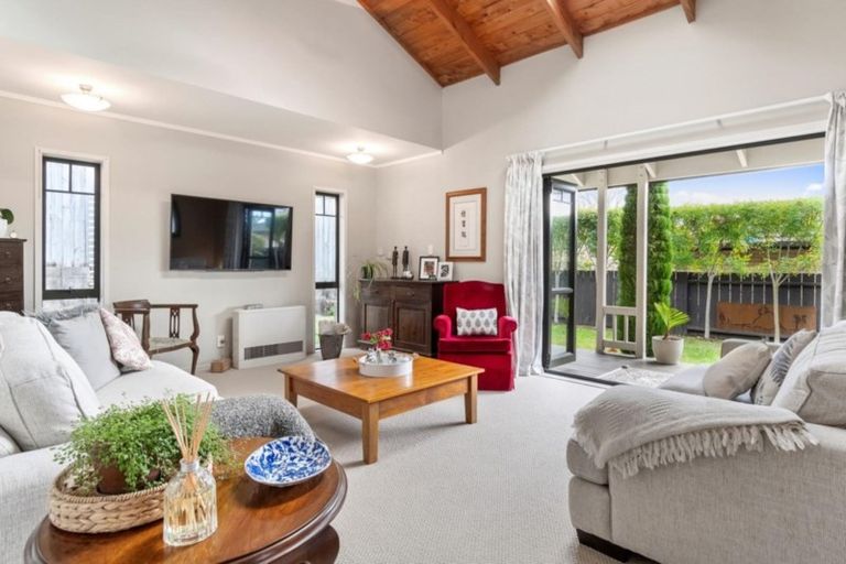 Photo of property in 58 Grantston Drive, Pyes Pa, Tauranga, 3112