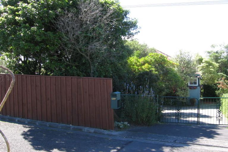 Photo of property in 587 East Coast Road, Browns Bay, Auckland, 0632