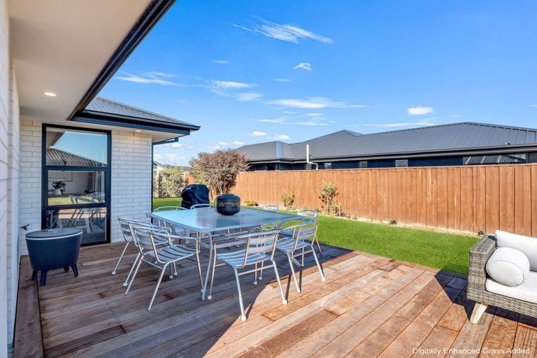 Photo of property in 98 Oaks Drive, Lincoln, 7608