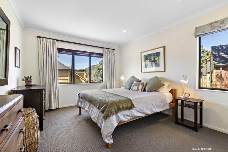 Photo of property in 31 Futuna Close, Karori, Wellington, 6012