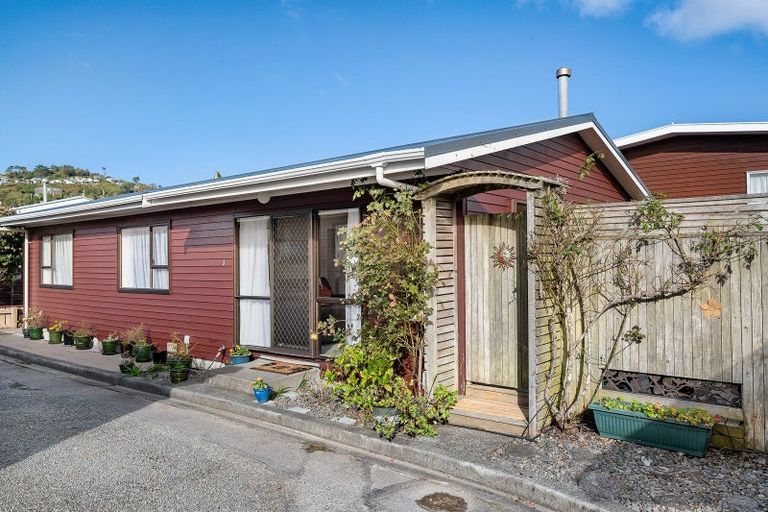 Photo of property in 5/19 Trafalgar Street, Johnsonville, Wellington, 6037