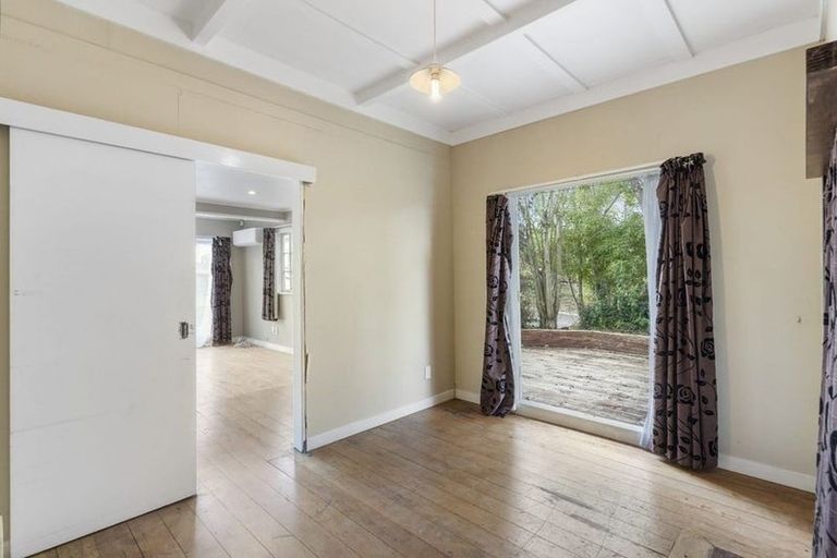 Photo of property in 65 Hillcrest Road, Papatoetoe, Auckland, 2025