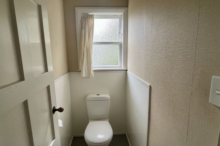 Photo of property in 72 Savage Crescent, West End, Palmerston North, 4412