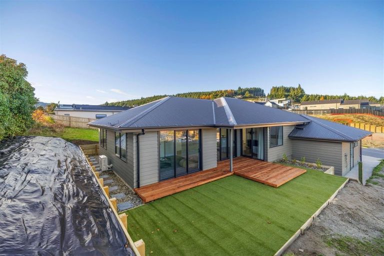 Photo of property in 36 Clearview Street, Wanaka, 9305