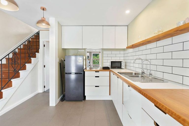 Photo of property in 2/5 Jasper Way, Washington Valley, Nelson, 7010