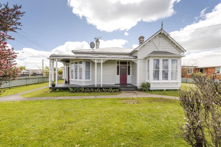 Photo of property in 38 Cuba Street, Marton, 4710