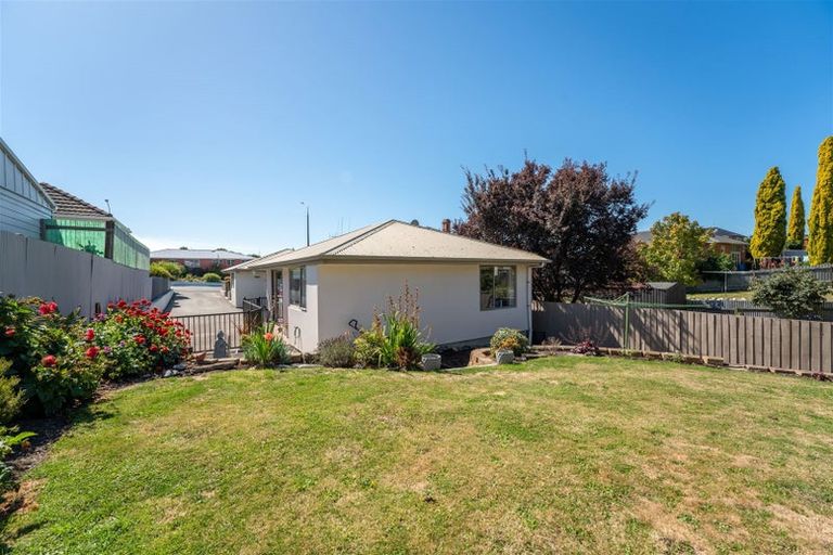 Photo of property in 2/92 Arthur Street, Seaview, Timaru, 7910