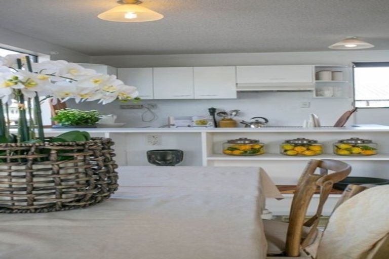 Photo of property in 18a Moore Street, Leamington, Cambridge, 3432