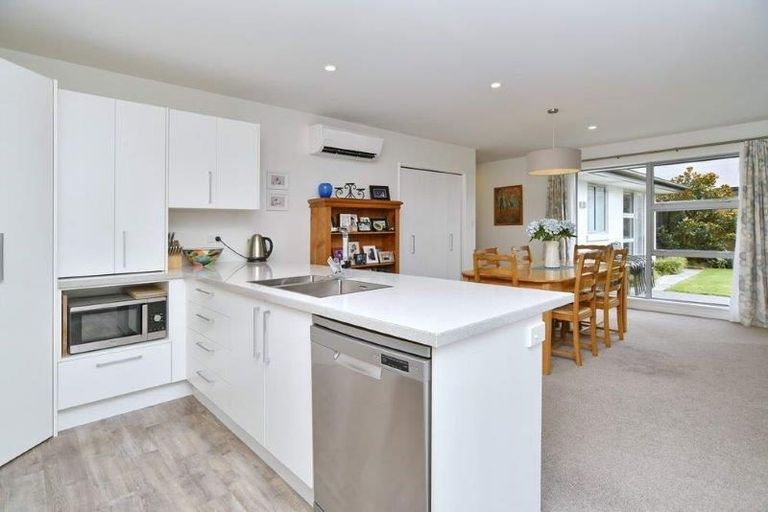 Photo of property in 32 Tongariro Street, Halswell, Christchurch, 8025