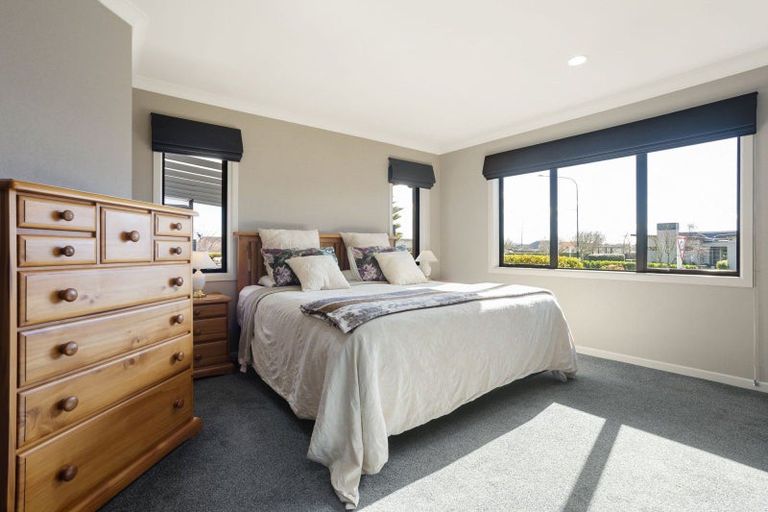 Photo of property in 2 Brancaster Place, Cambridge, 3434