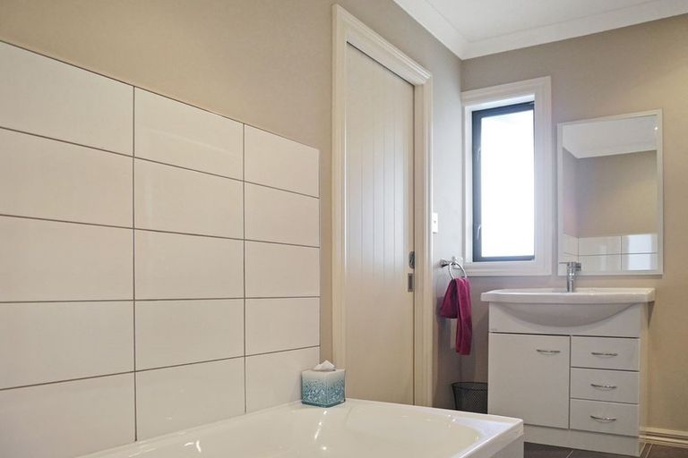 Photo of property in 64 Rhoboro Road, Twizel, 7901